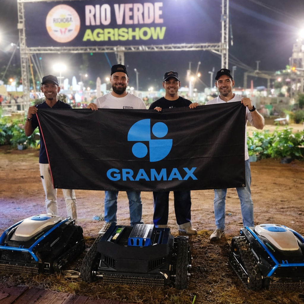 Equipe GRAMAX na Rio Verde Agrishow com cortadores de grama elétricos